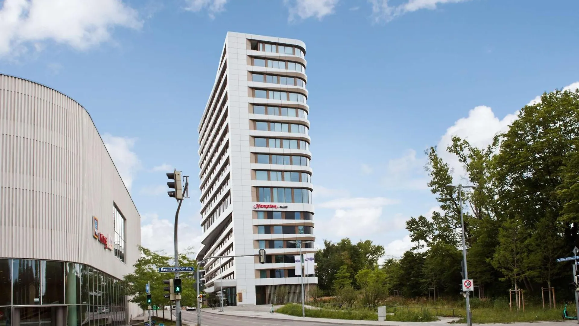 Hampton By Hilton Munich City Center East Hotel