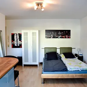 appartment-mit-groem-balkon-im-belgischen-viertel.topcolognehotels.com/